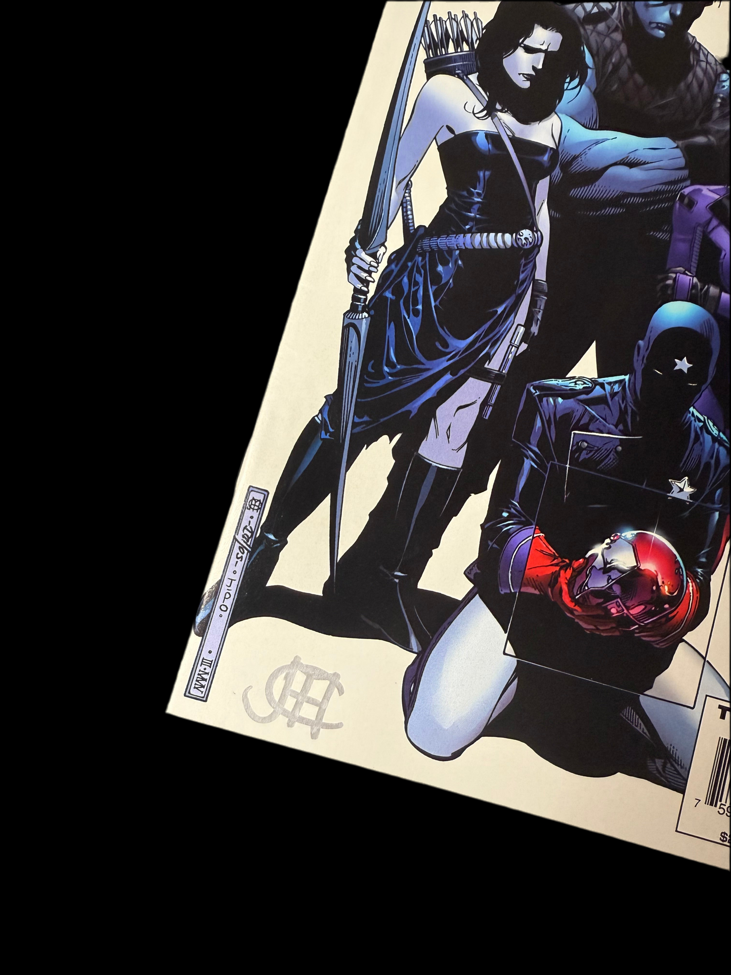 Young Avengers #6 VF - Signed by Jim Cheung