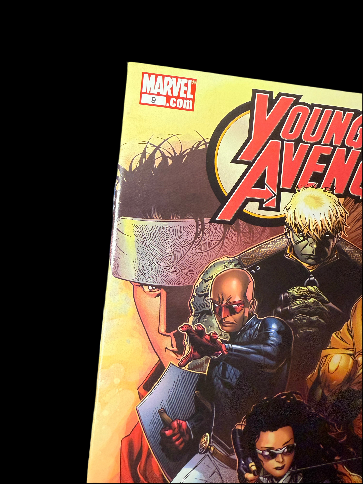 Young Avengers #9 VF - Signed by Jim Cheung