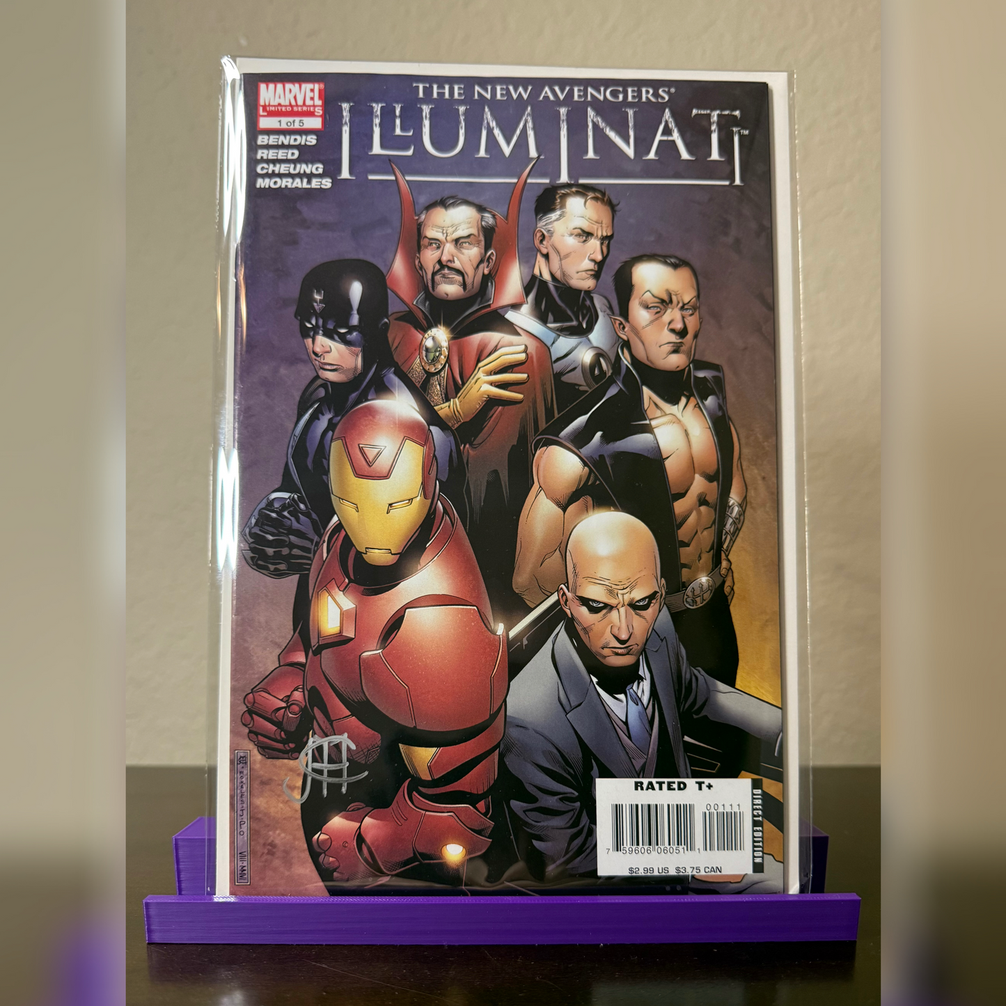New Avengers Illuminati #1 VF - Signed by Jim Cheung